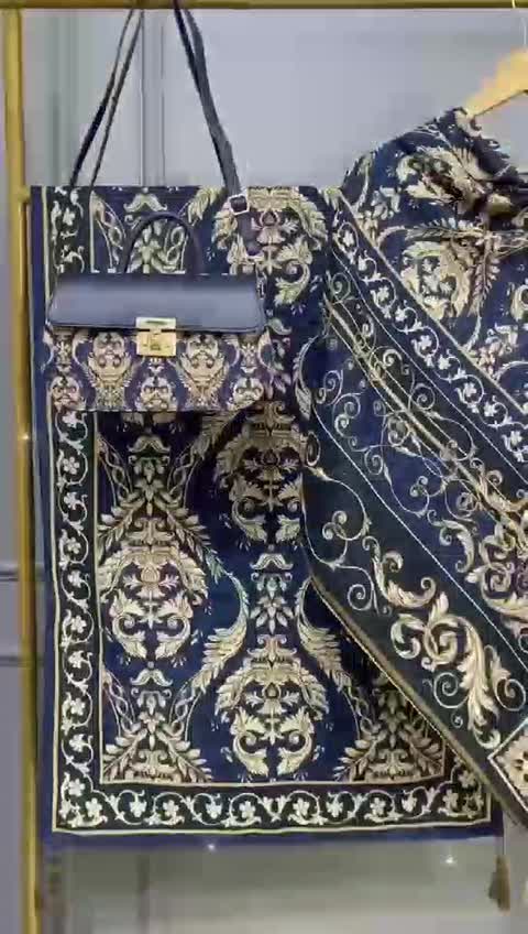 ست کیف و روسری ( یا کیف و شال) الیزابت سورمه ای A3، روسری نخی قواره بزرگ قواره 130