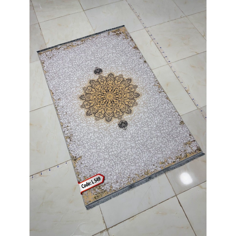 روفرشی کشدار (کاور فرش) و فرشینه و پادری کالای خواب متین کد L 549