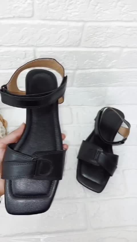 صندل زنانه چسبی رنگ مشکی سایز 37 