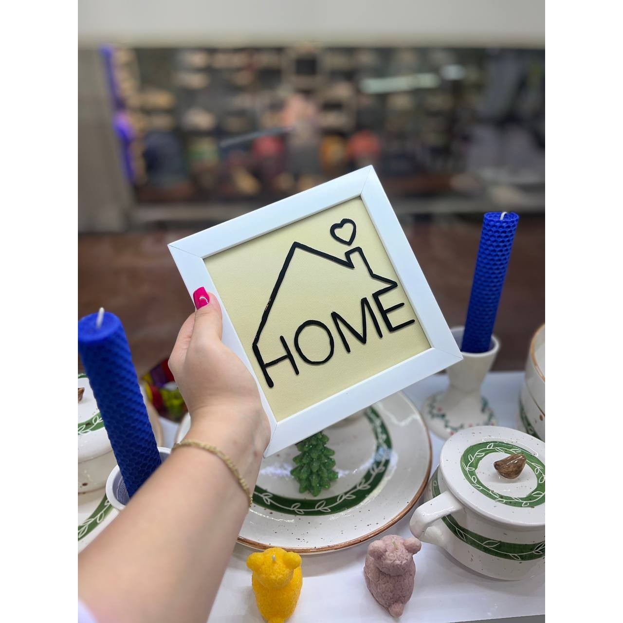 تابلو شیشه ای با طرح خانه home