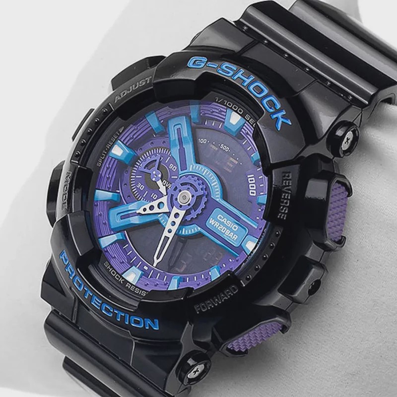 ساعت  مچی جی شاک مدل GA-110HC-1A (جیشاک GShock) ، صد در صد ضدآب ، تنظیم اتوماتیک با پایتخت کشورها ، اتولایت دار