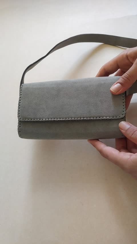 کیف چرم مصنوعی دست دوز
