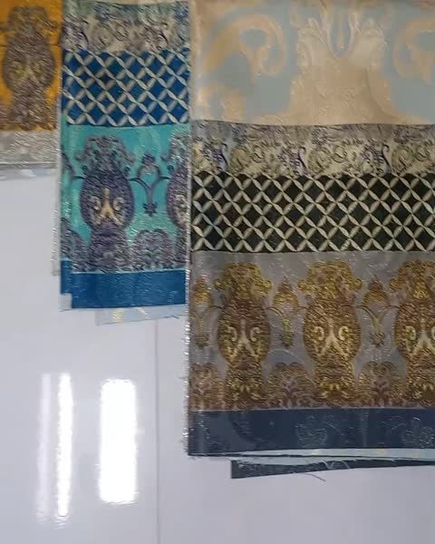 رومیزی وسط خالی