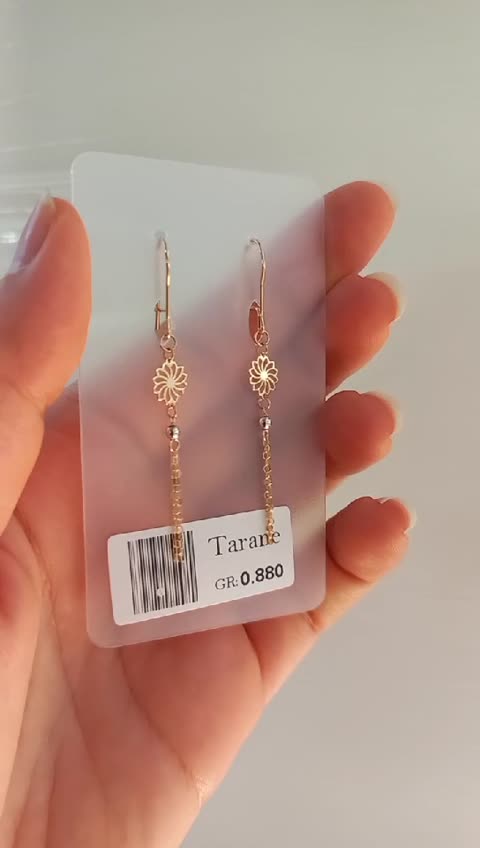 گوشواره طلا18عیار آویزی مدل گل