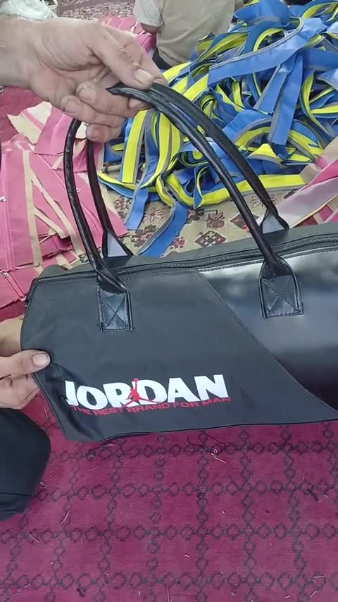 کیف باشگاه مردانه زنانه، کیف ورزشی شیک و جدید برزنت درجه یک جا کفشدار جوردان akbari4402