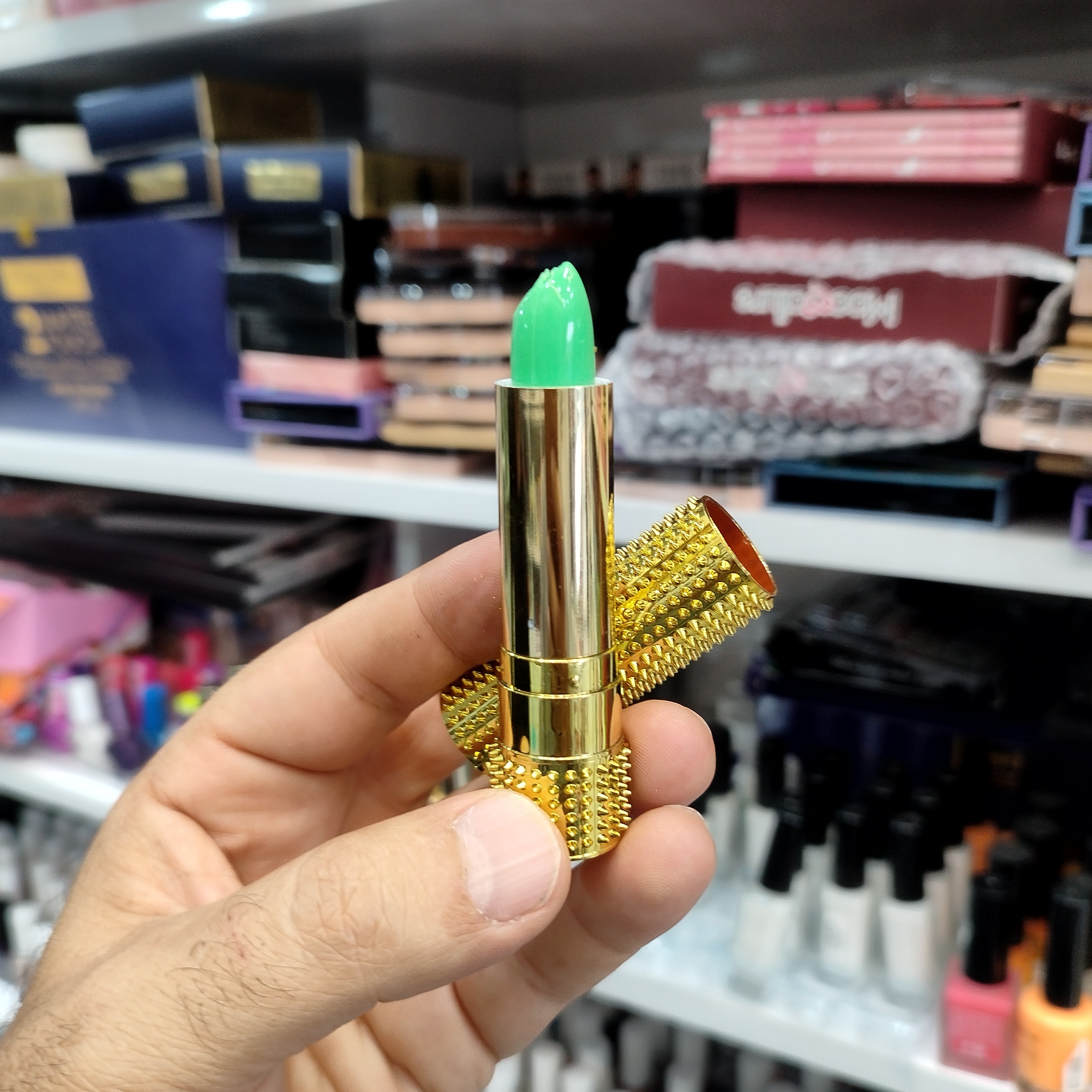 رژ لب پوکه طلایی اصل 24ساعته