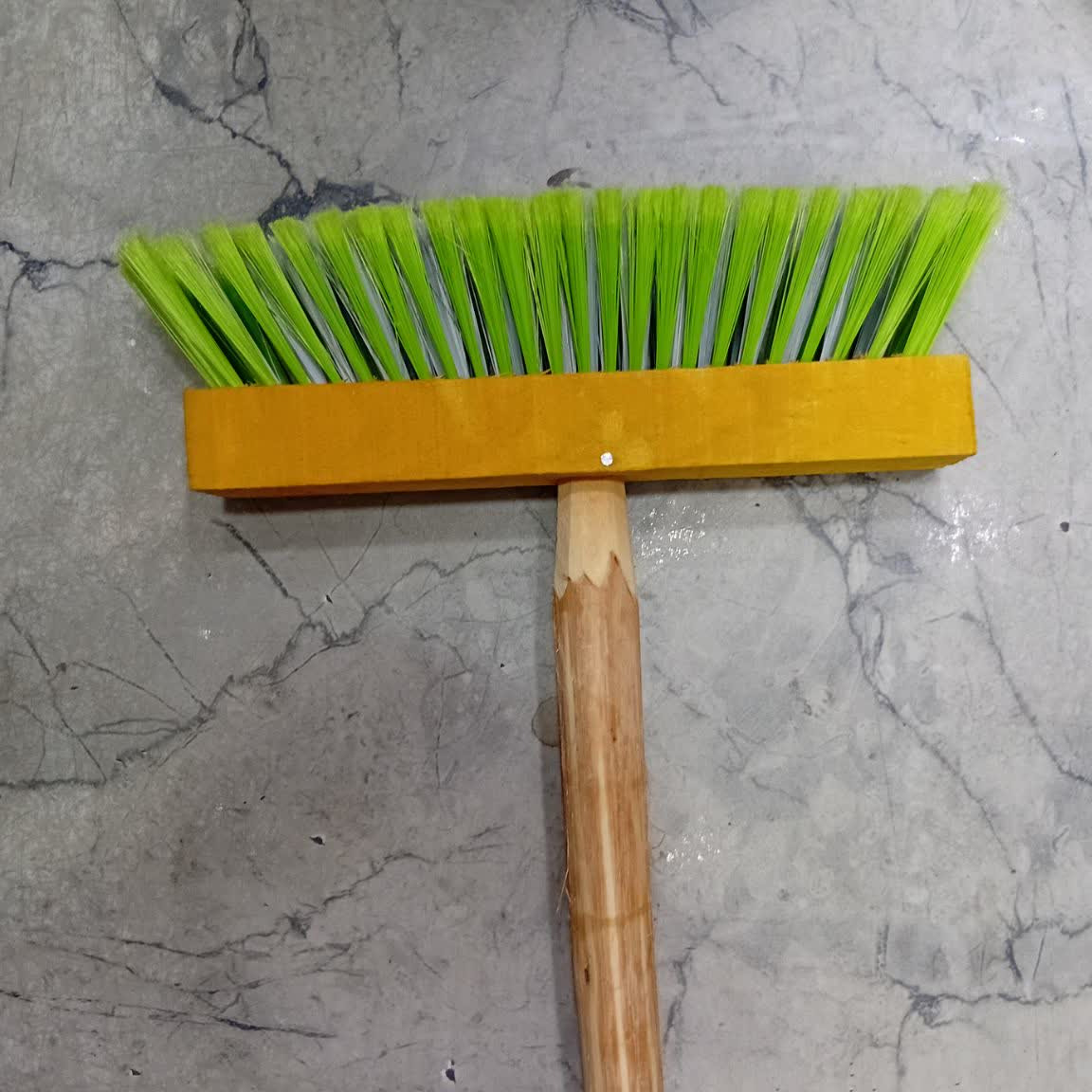 جارو چوبی 30 سانت با دسته 180 سانتی متری