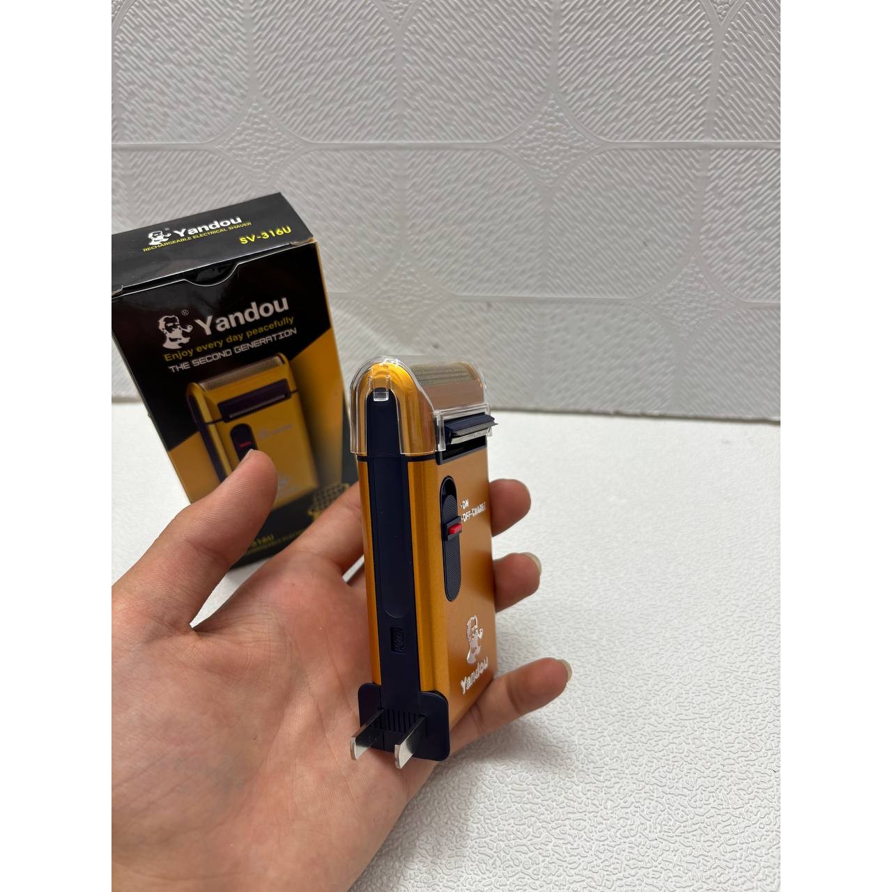 شیور و ریش تراش جیبی یاندو (Yandou) مدل SV-316U طلایی