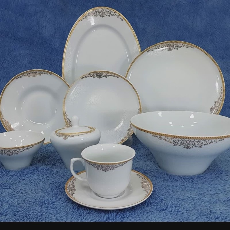 سرویس چینی104 پارچه 12 نفره پردیس طرح مرسیا ارسال رایگان