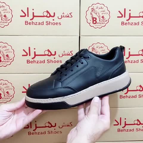 کفش مردانه پسرانه سایز 41 تا 44 رنگ مشکی زیره پیو لژ چهار سانتی دور دوخت رویه چرم صنعتی