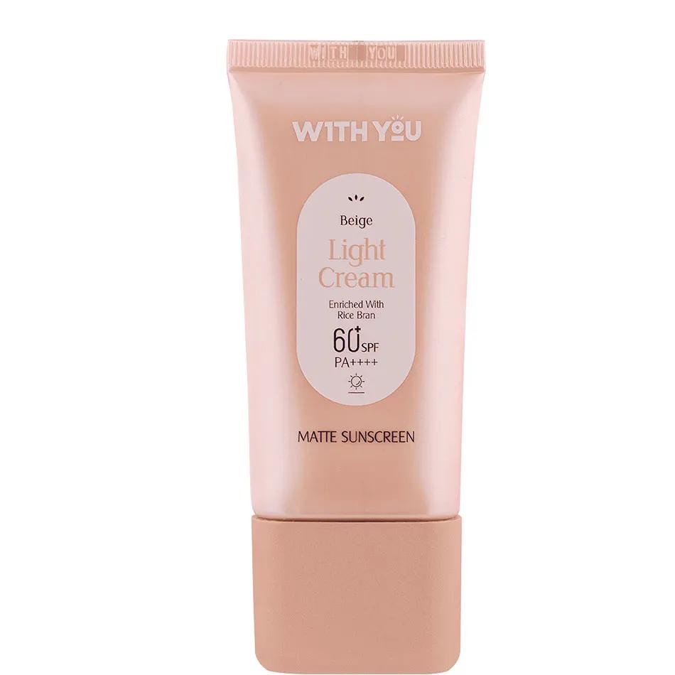 ضد آفتاب کرمی رنگی SPF 60 بژ روشن ویت یو