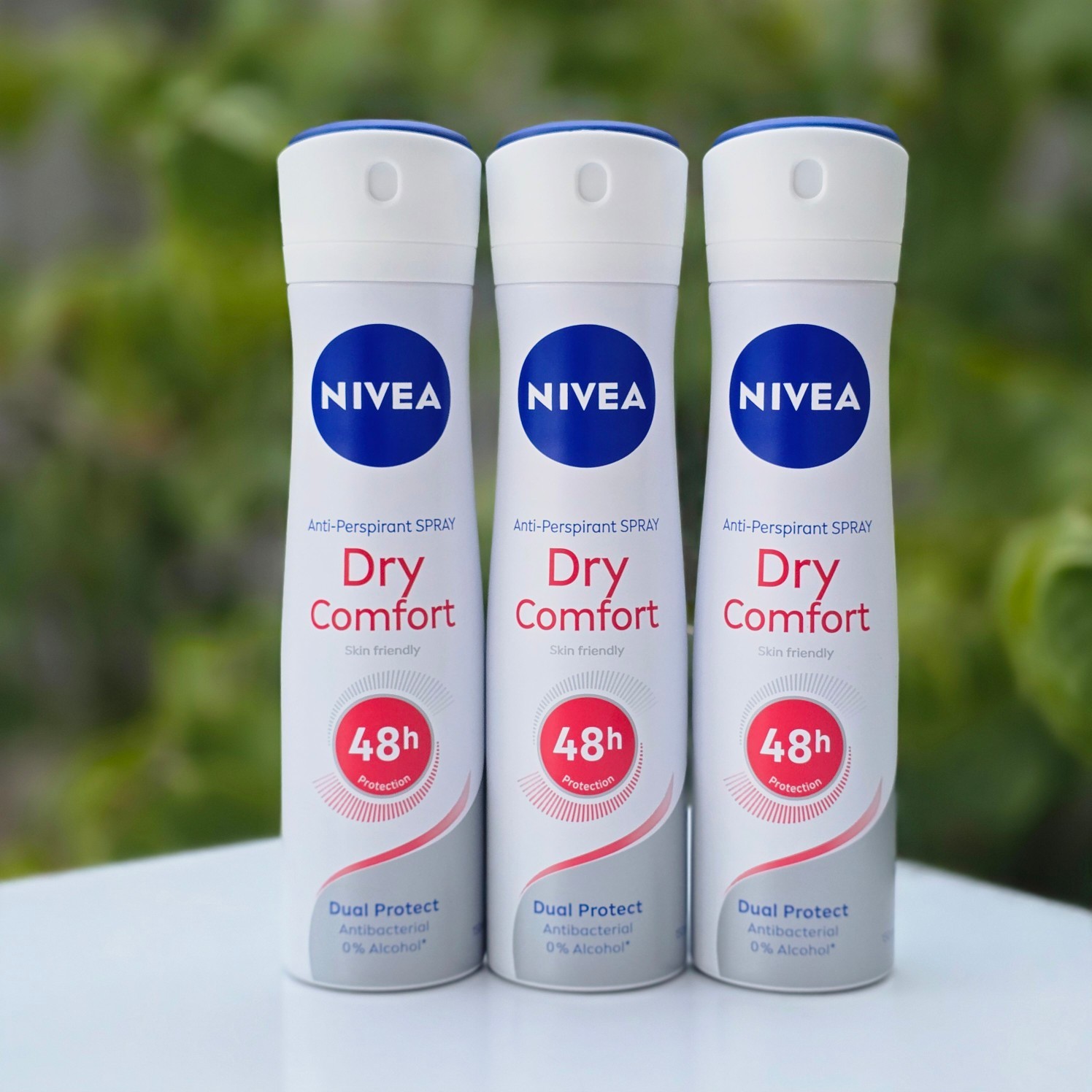 اسپری ضدتعریق نیوا زنانه رایحه Dry comfort حجم 150میل