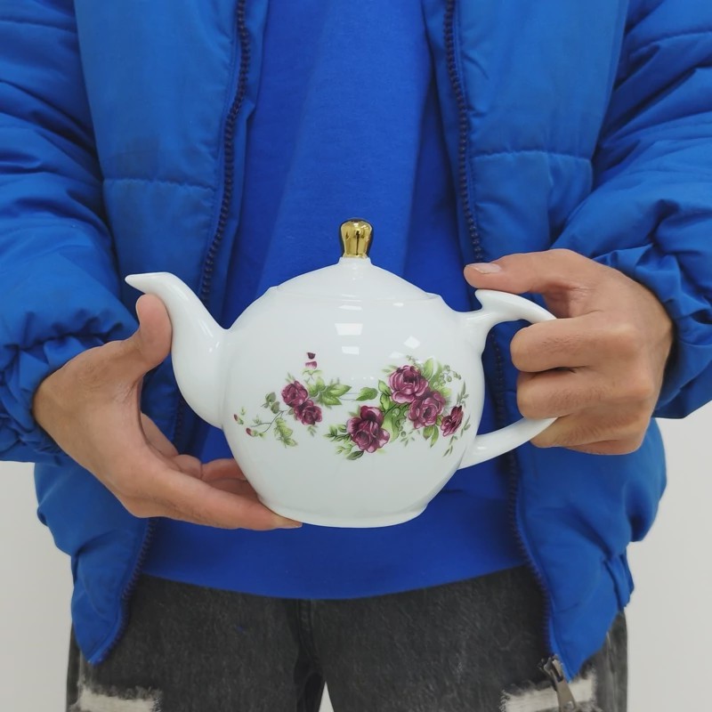 قوری چینی تقدیس مدل گل سرخ سایز 8 ارسال رایگان