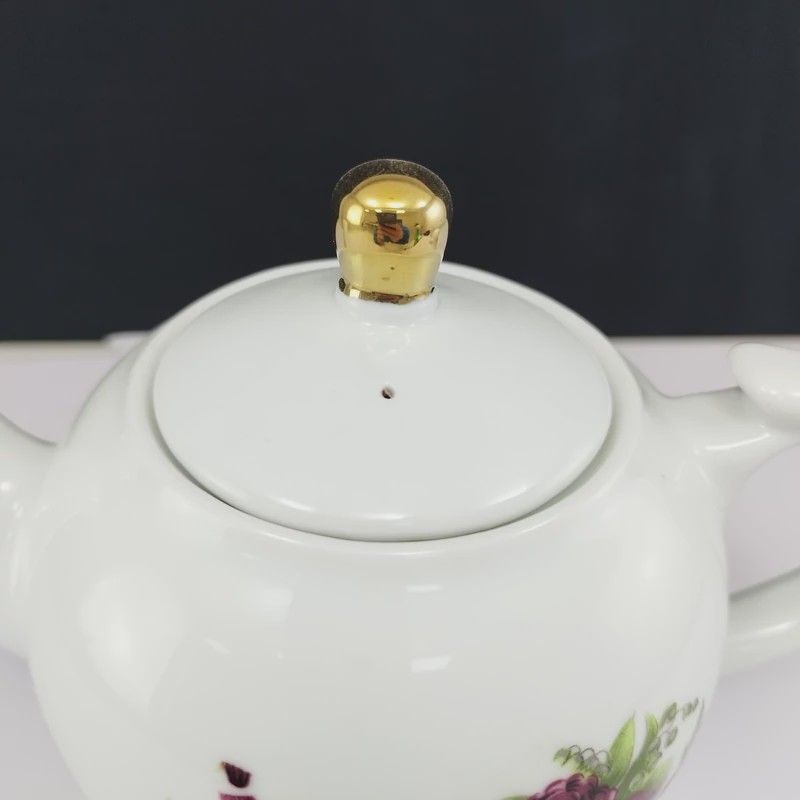 قوری چینی تقدیس مدل گل سرخ سایز 8 ارسال رایگان