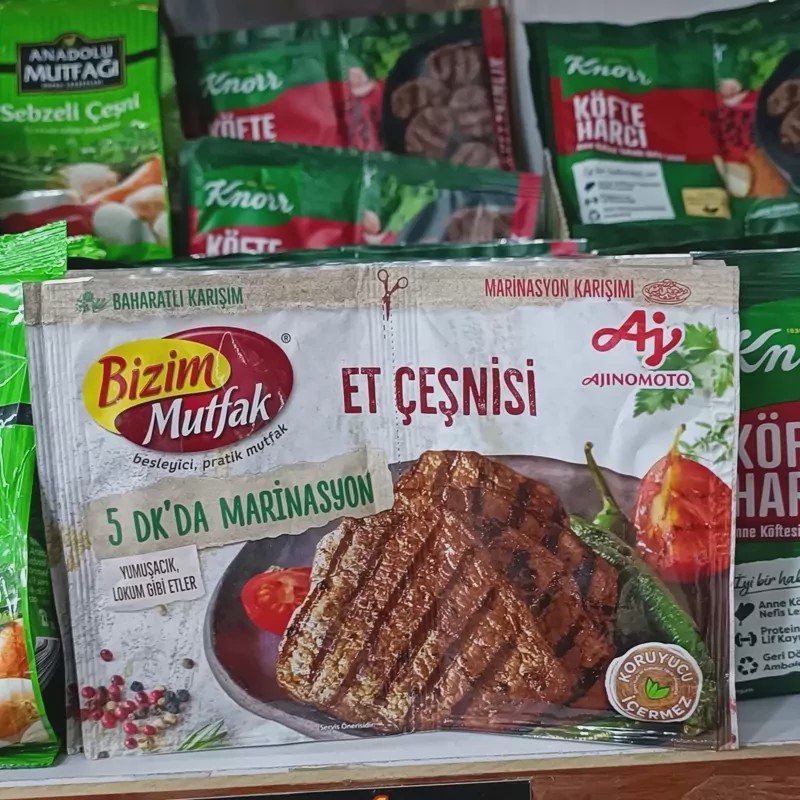 ادویه گوشت استیک و کبابی بیزیم موتفاک 32 گرمی Bizim Mutfak et Cesnisi