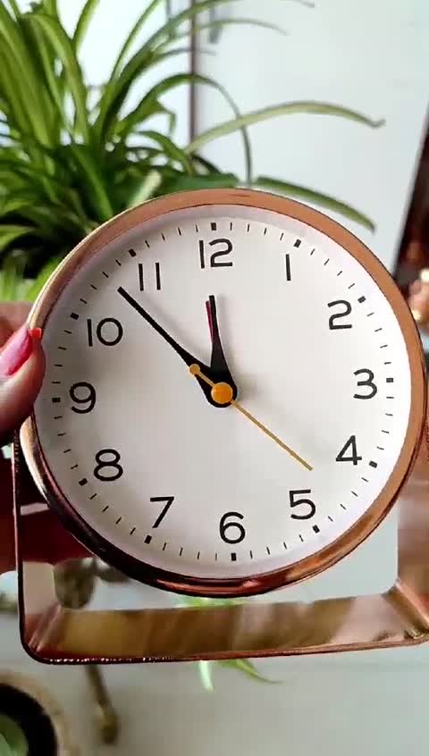 ساعت پایه دار مسی باتری خور