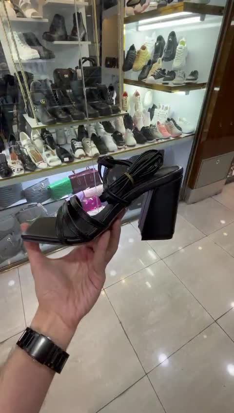 صندل بندی شیک پاشنه بلند مشکی و سفید زنانه دخترانه کفش مجلسی تابستونی دمپایی چرم بنددار لژدار سبک راحت استلتو لودشکا