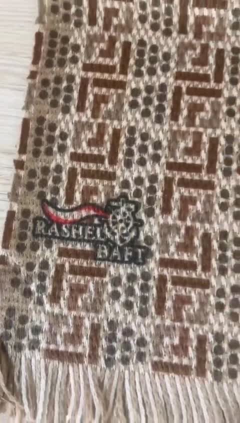 شال موهر بافت طرح آجری