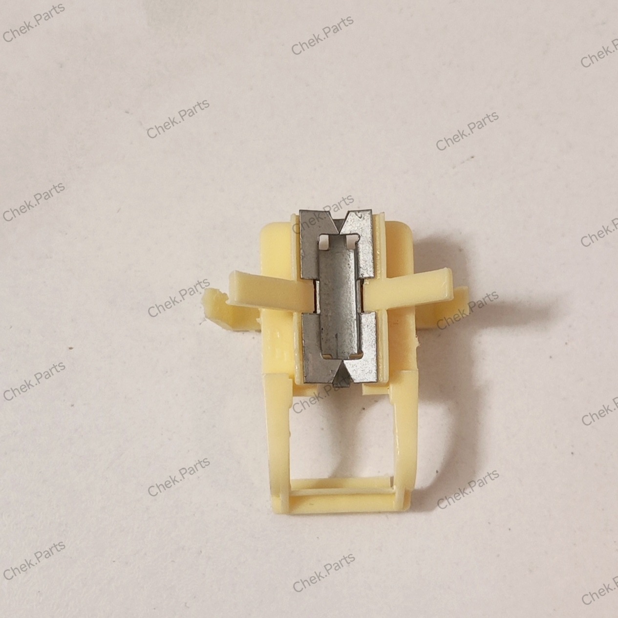 خار وسطی قاب ستون جلو E0 پژو 405 و پارس ایساکو (1عدد)