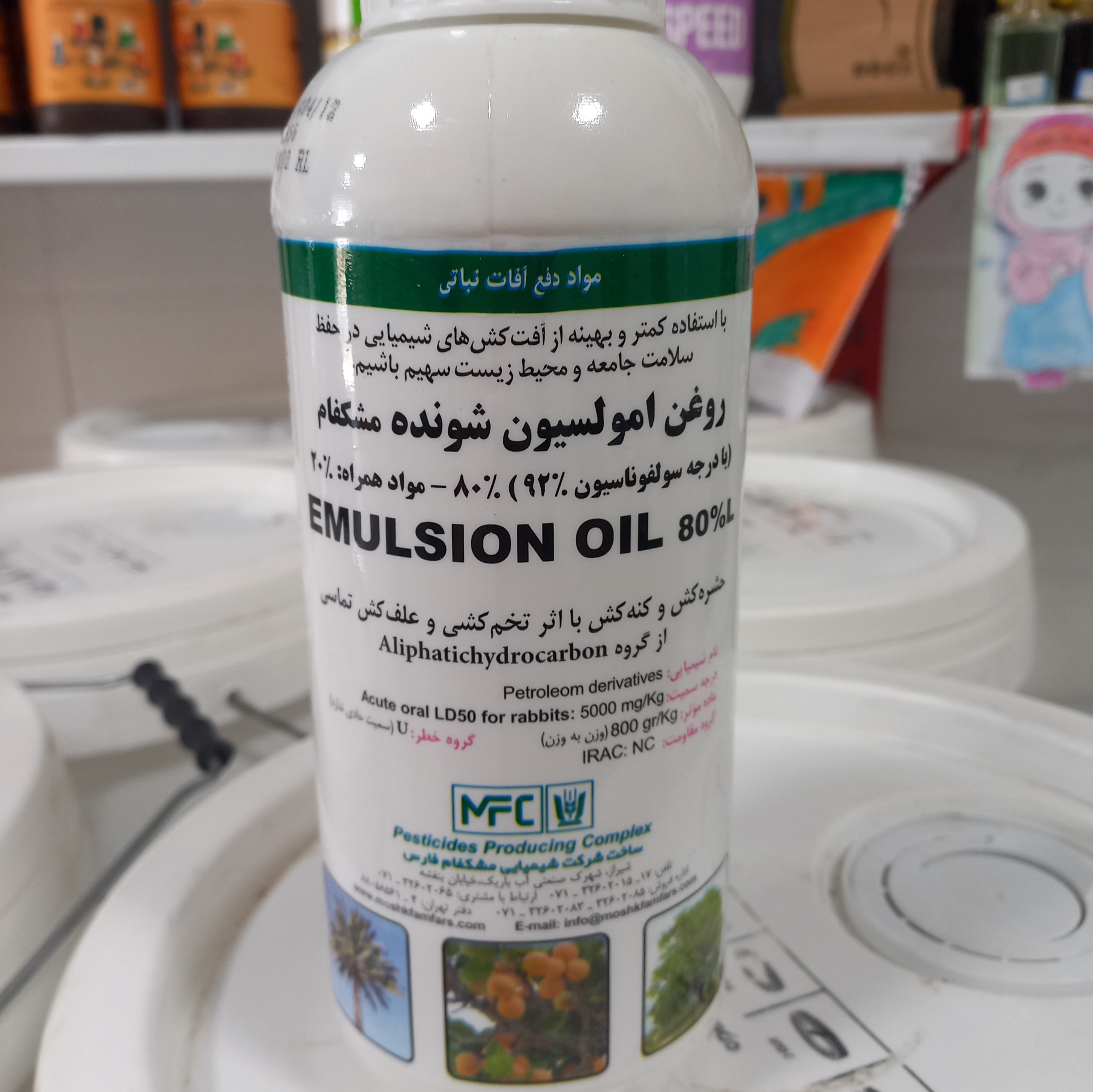 روغن ولک مشکفام یک لیتری