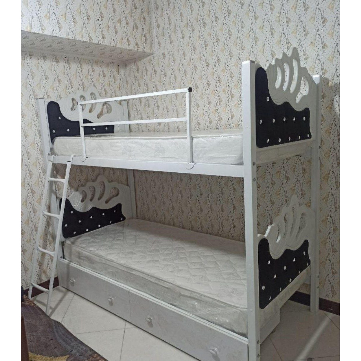 تخت خواب دوطبقه مدل لیلیوم برند آغاج سایز 200 90