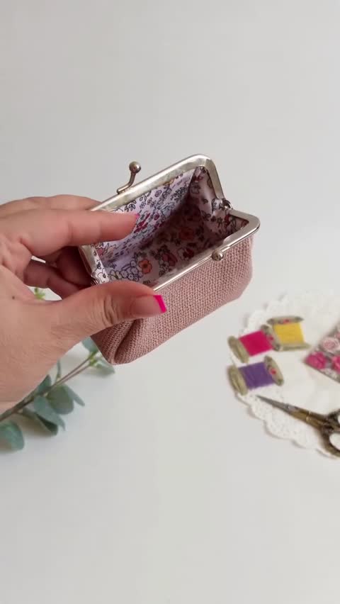 جاسوییچی و کیف بچه گونه