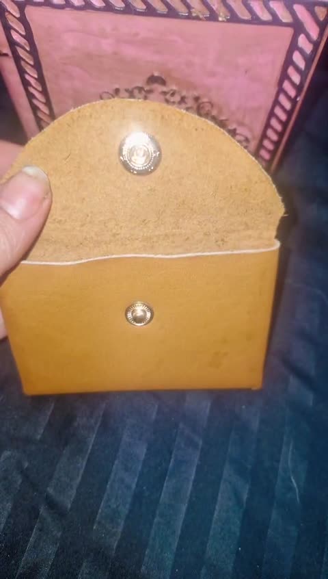 جاکارتی چرم