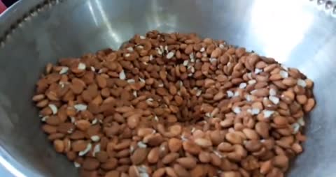 روغن بادام تلخ اصل (یک لیتری) اعلا