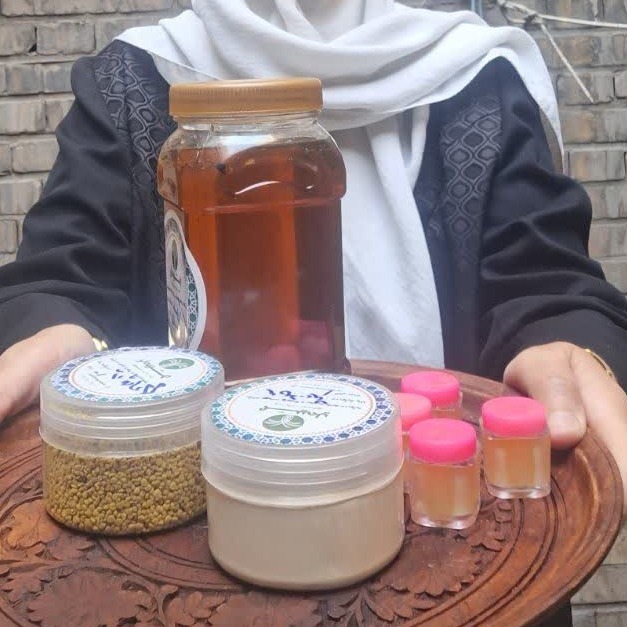 پک درمانی تقویت بارداری و پسرزایی /هزینه این ارسال فقط پس کرایه میباشد