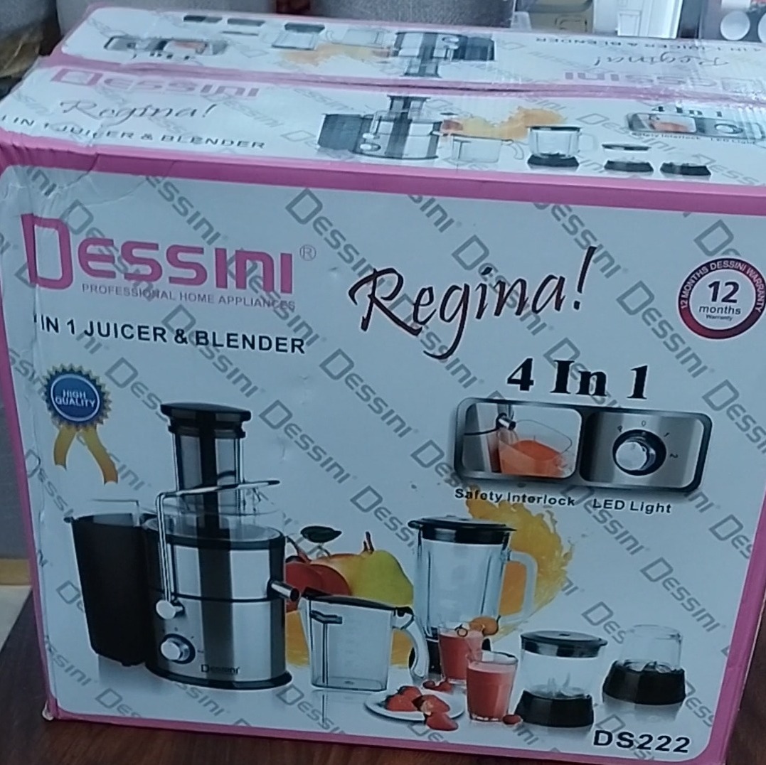 آبمیوه گیر 4 کاره دسیسنی