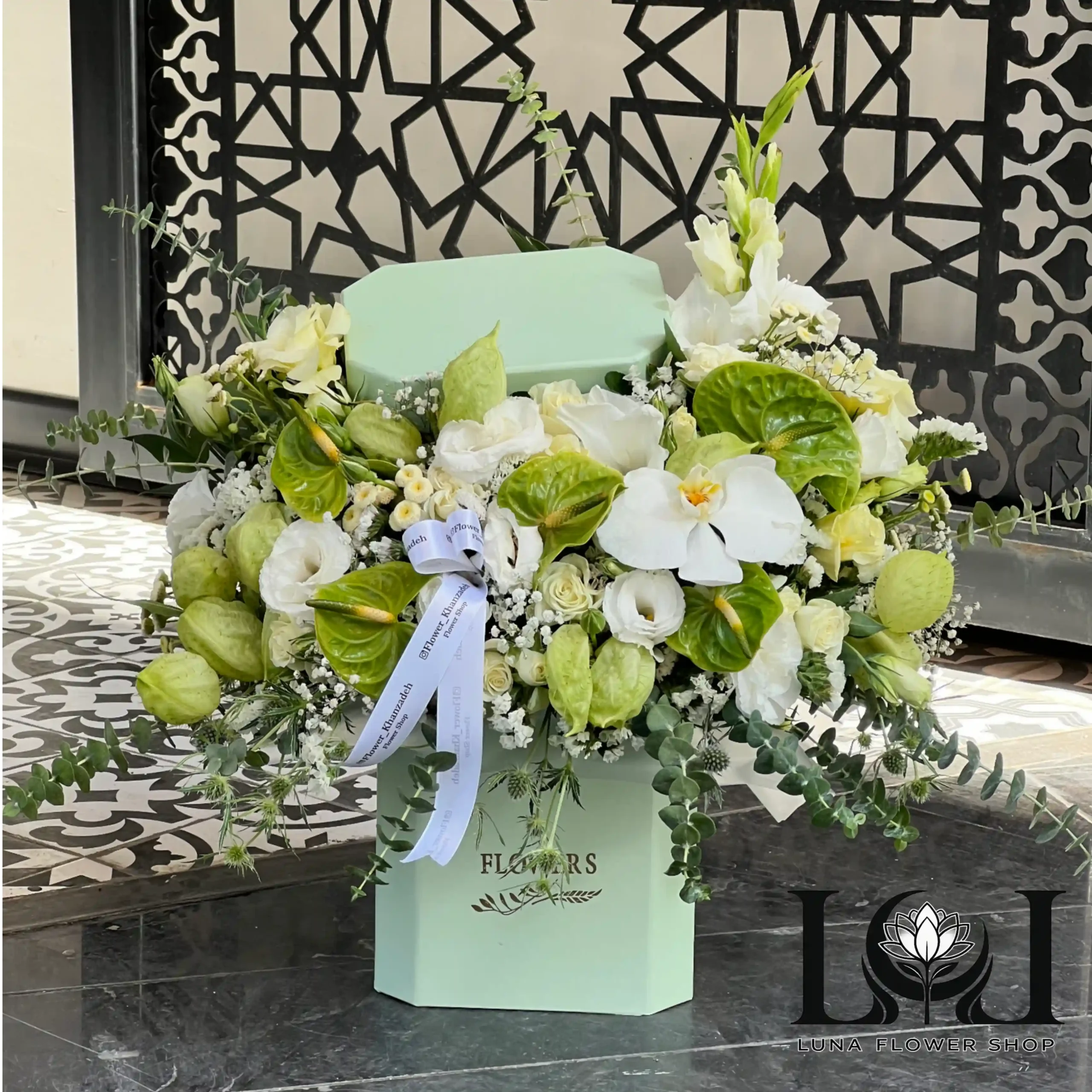 باکس گل کلاهدار BL129