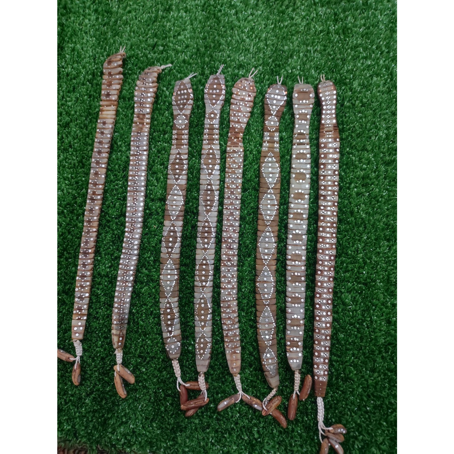 تسبیح هسته خرما میخکوب ماری تک سر کد 1
