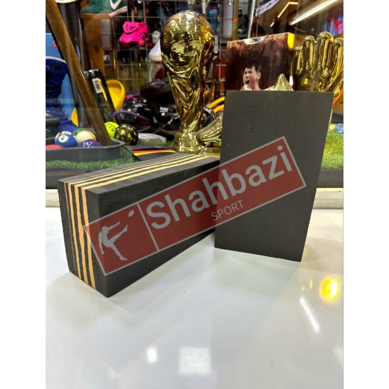 آجریوگا وسط رنگی فشرده عددی