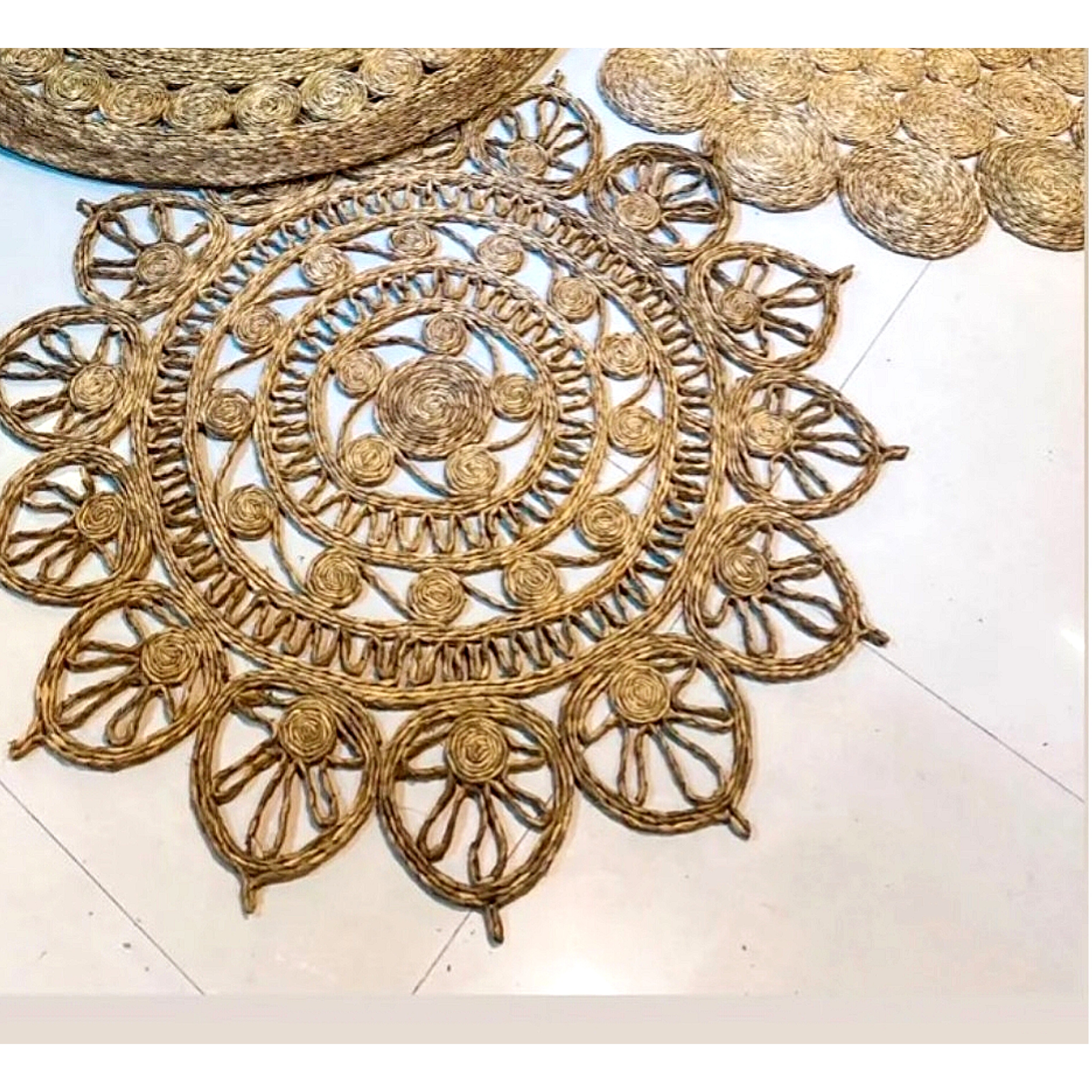 پادری نیلوفر قطر 100