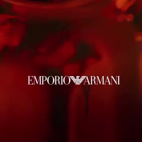 عطر ادکلن استرانگر ویت یو ابسولوتلی اورجینال گرید TOP(یک میل)