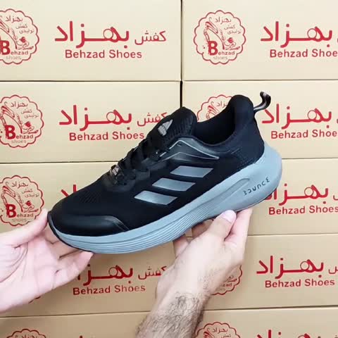 کتونی آدیداس سه خط مردانه پسرانه رنگ مشکی سایز 41 تا 44 کفی طبی کف دوخت زیره پیو لژ پنج سانتی رویه راشل پُختی خارجی 