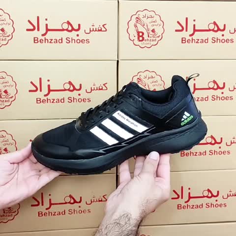 کتونی آدیداس سه خط مردانه پسرانه رنگ مشکی سایز 41 تا 44 کفی طبی کف دوخت زیره پیو لژ چهار سانتی رویه راشل پُختی خارجی 