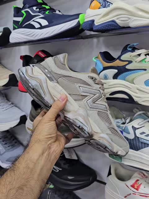 کفش نیوبالانس 9060 New Balance ویتنام A83
