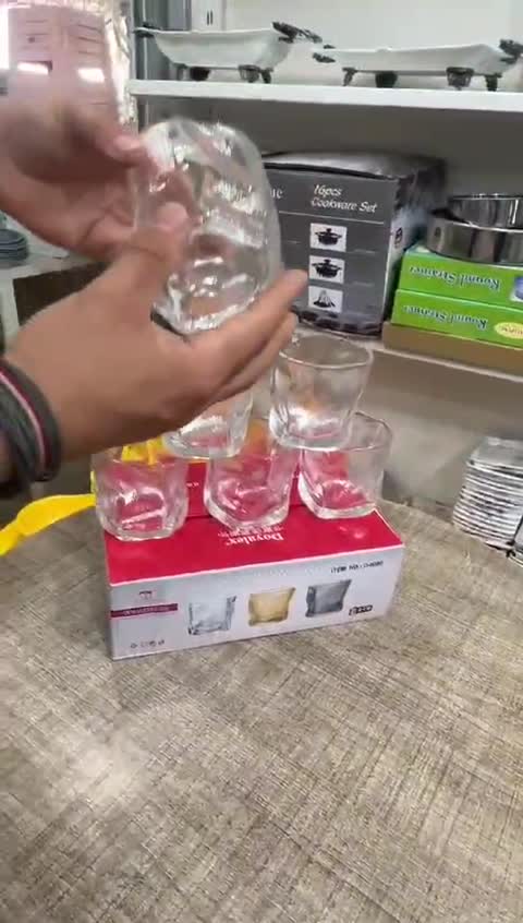 لیوان دفرمه یخی نیم لیوان دفرمه 