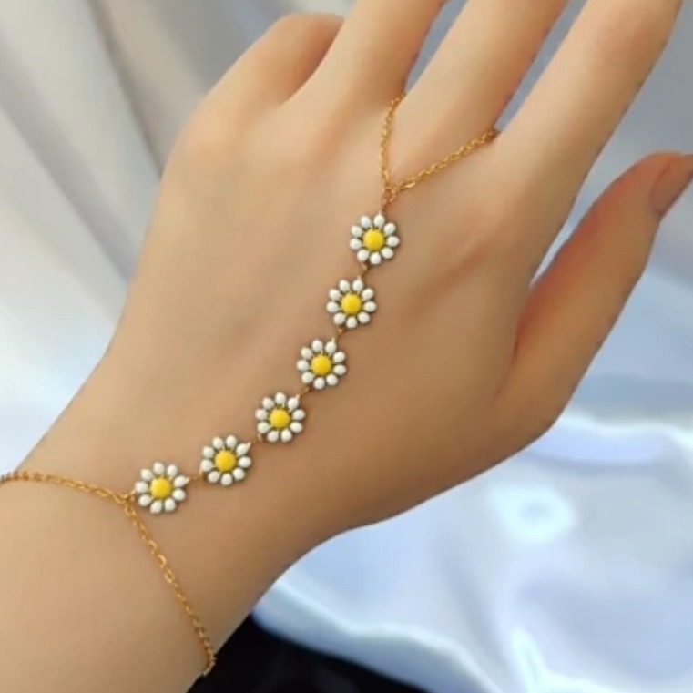 تمیمه بابونه استیل رنگ ثابت(ارسال رایگان قم)
