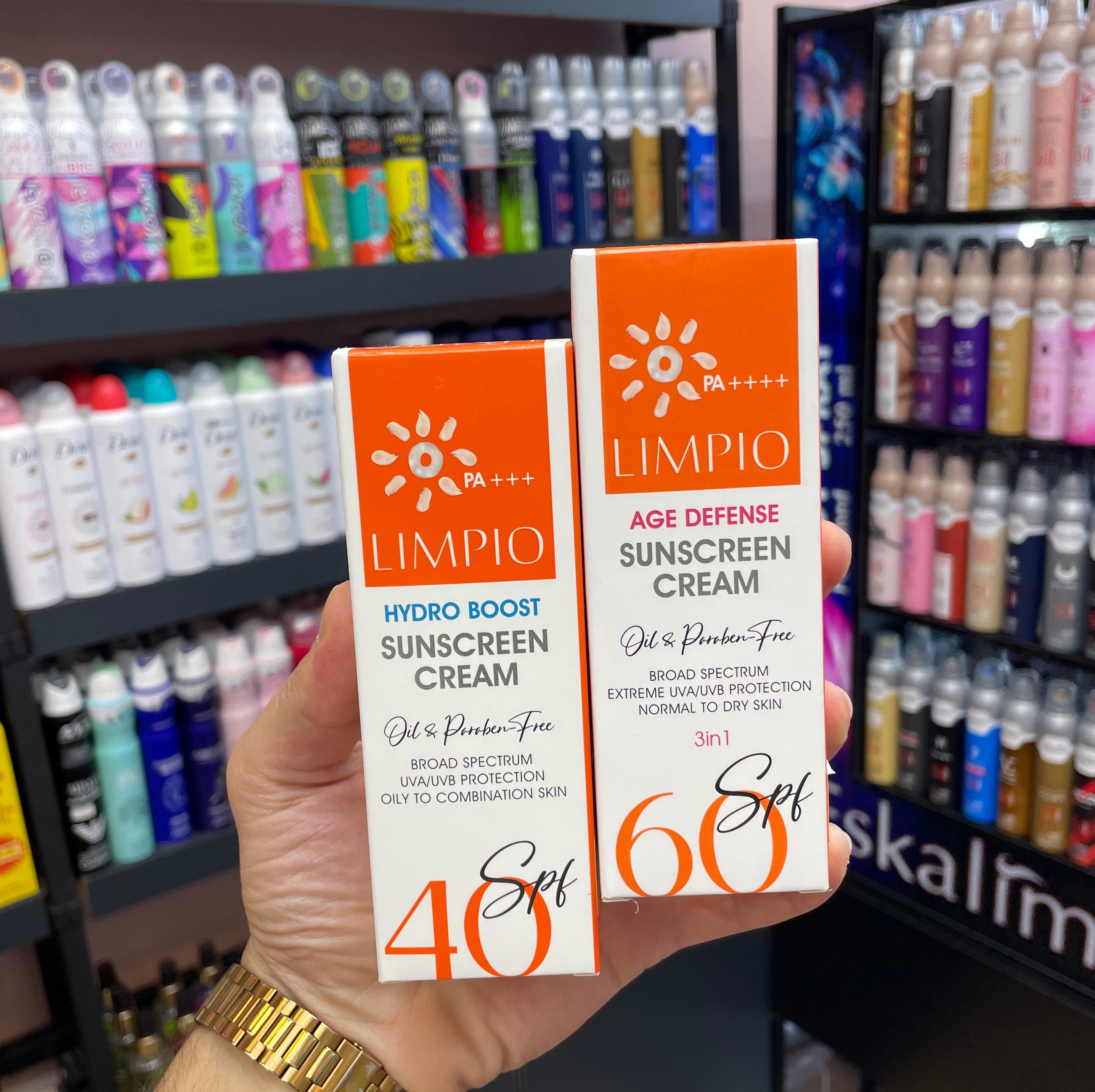 ضدآفتاب بی رنگ لیمپیو مخصوص پوست چرب و خشک SPF60 SPF40