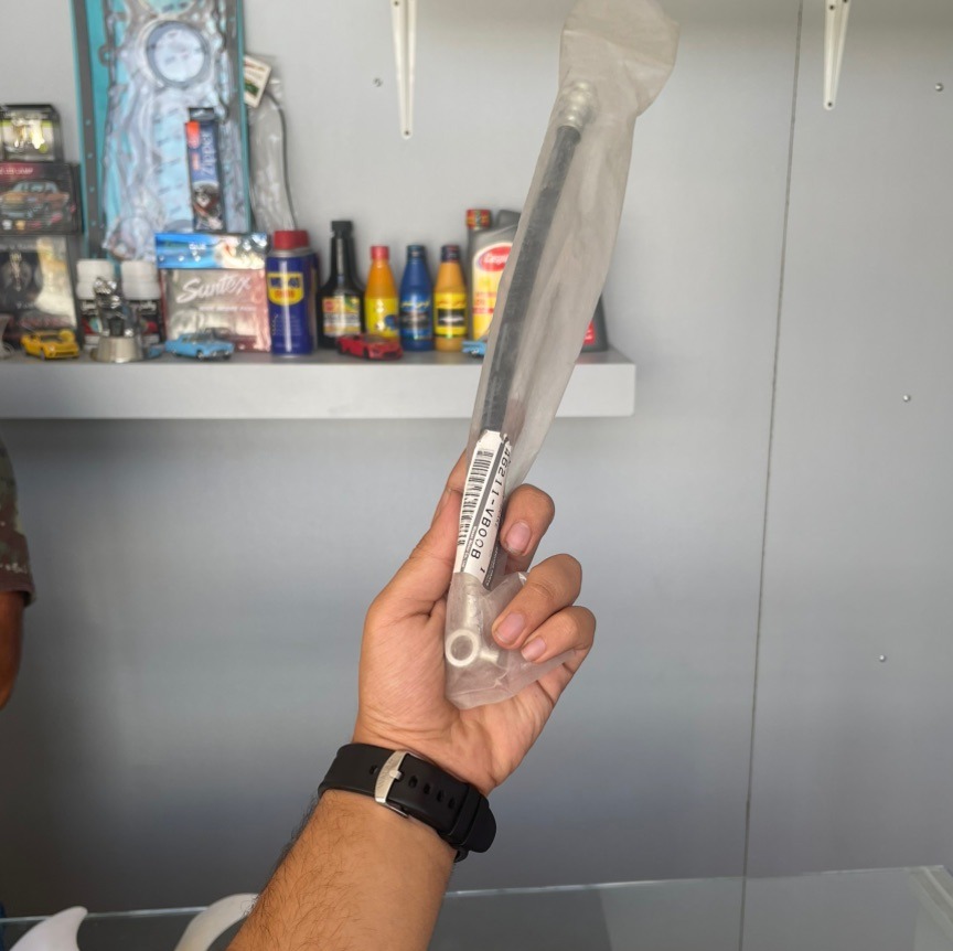 شیلنگ ترمز سافاری Y60 Y61