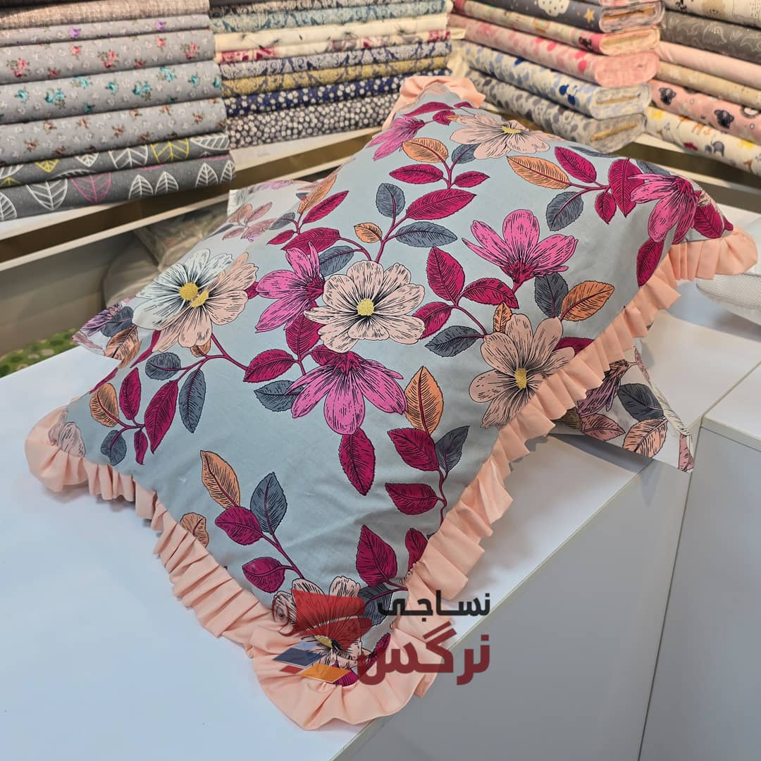 روبالشتی چیندار نخ پنبه طرح گل کد 665