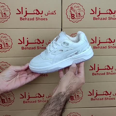 کتونی پوما بچه گانه پسرانه سایز 31 تا 36 رنگ سفید زیره ترمو عطری دور دوخت کفی طبی لژ سه و نیم سانتی رویه چرم صنعتی