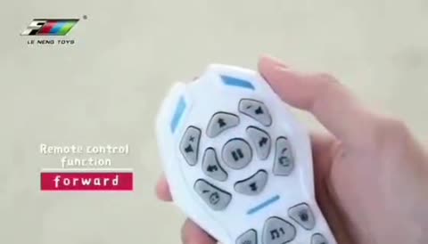 ربات سگ هوشمند کنترلی