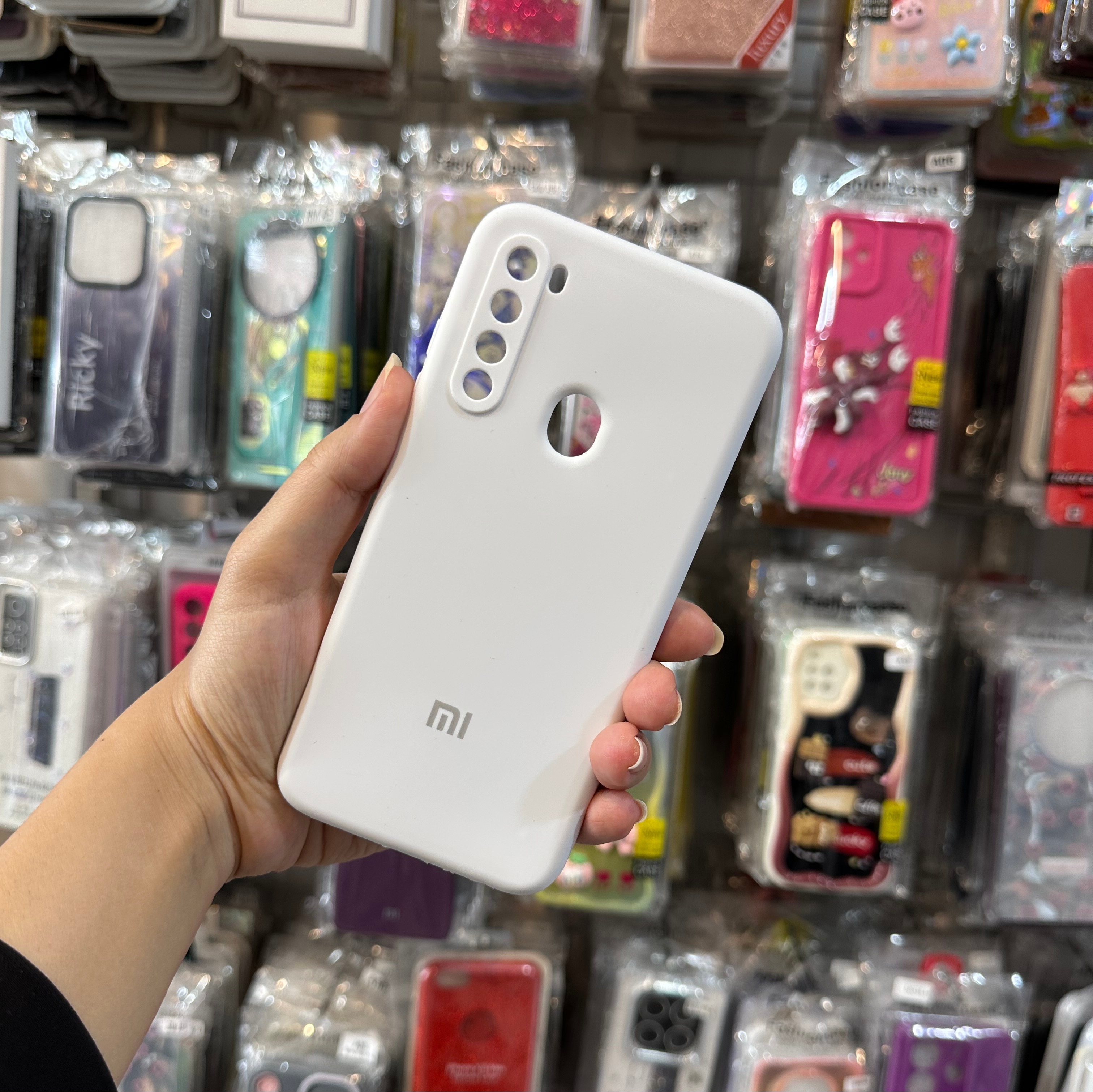 گارد NOTE8 شیائومی مدل سیلیکونی اورجینال رنگ سفید