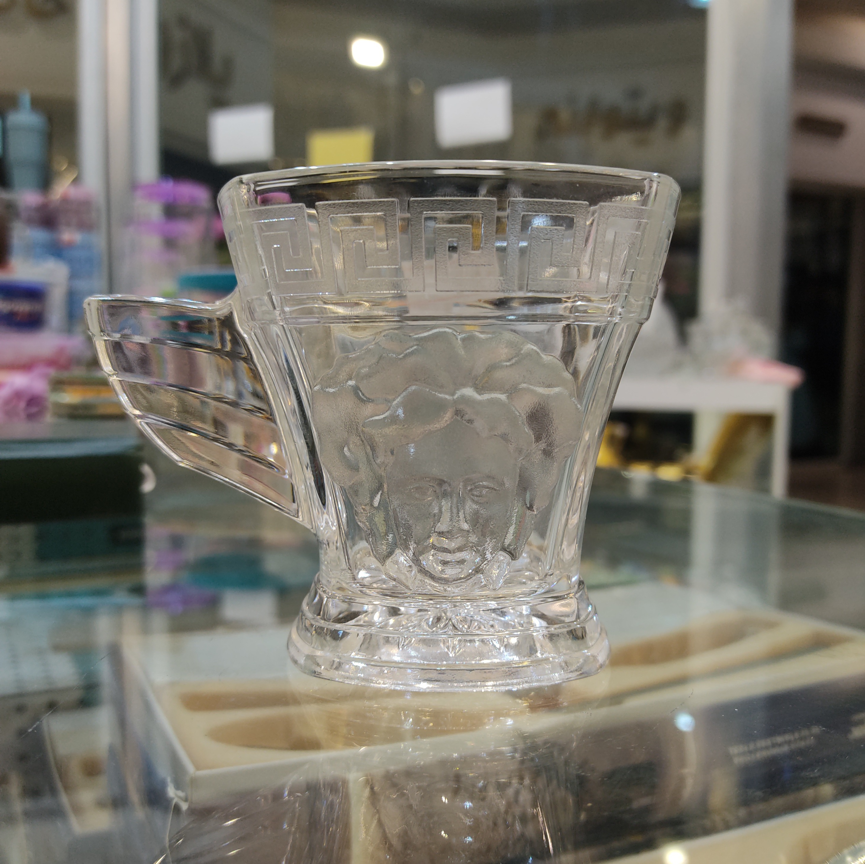 فنجان ورساچه 
