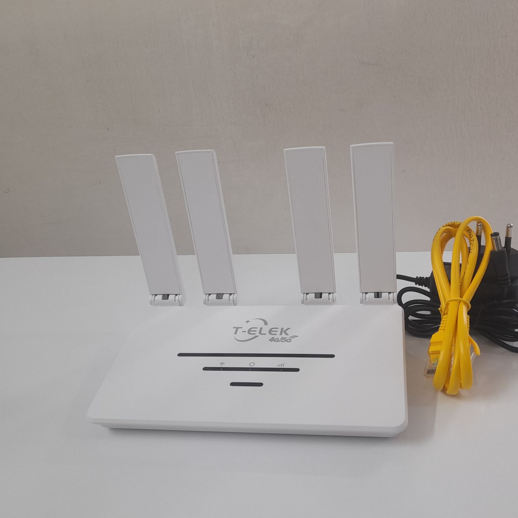 مودم سیمکارتی TELEK مدل TR106-B1