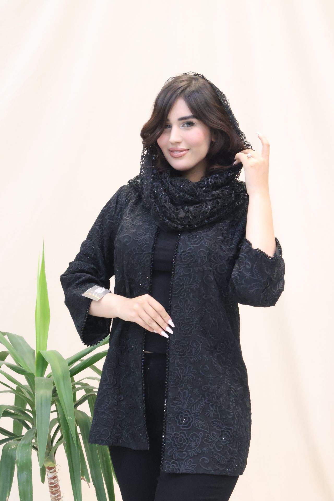 مانتو حریر سوزن دوزی رز