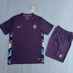 لباس دوم تیم ملی انگلیس